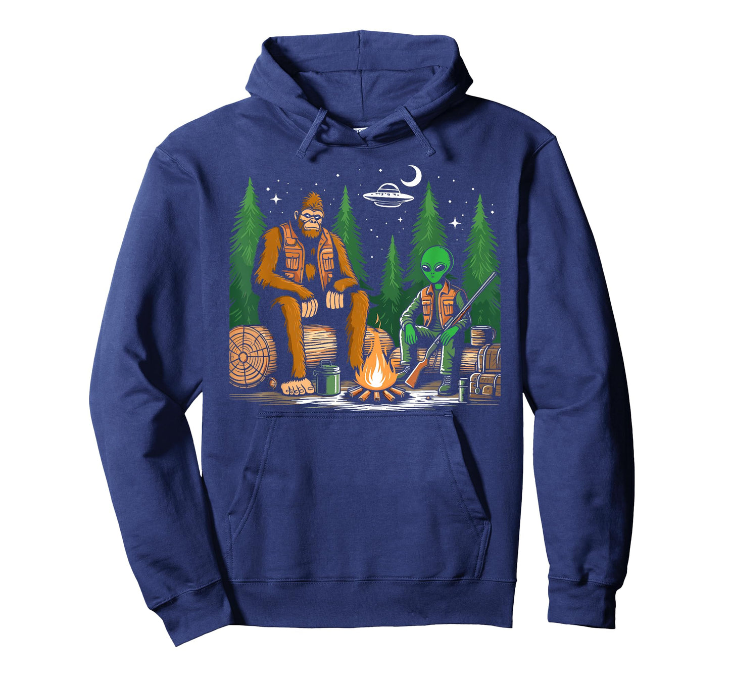 Bigfoot and alien hunting sasquatch alien Hunter funny T-Shirt