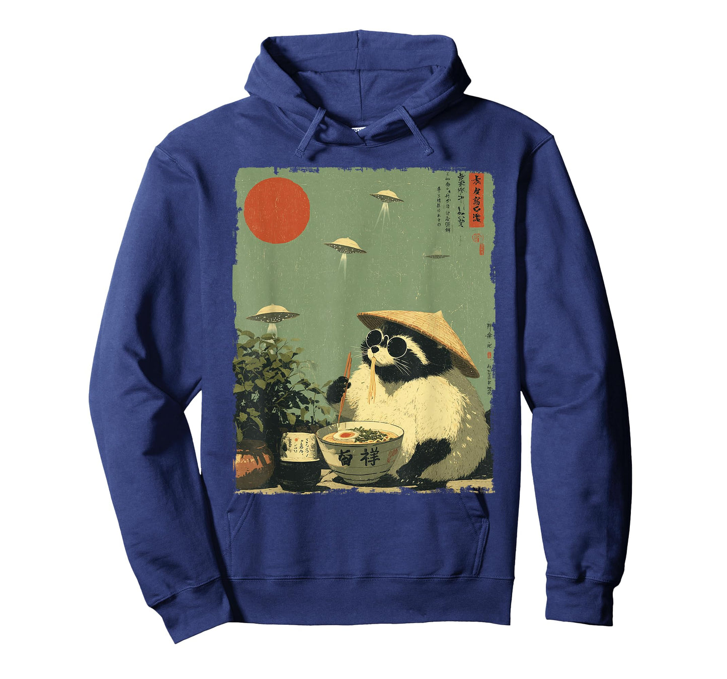 Vintage Retro Japanese Raccoon Ramen Alien Funny Racoon T-Shirt