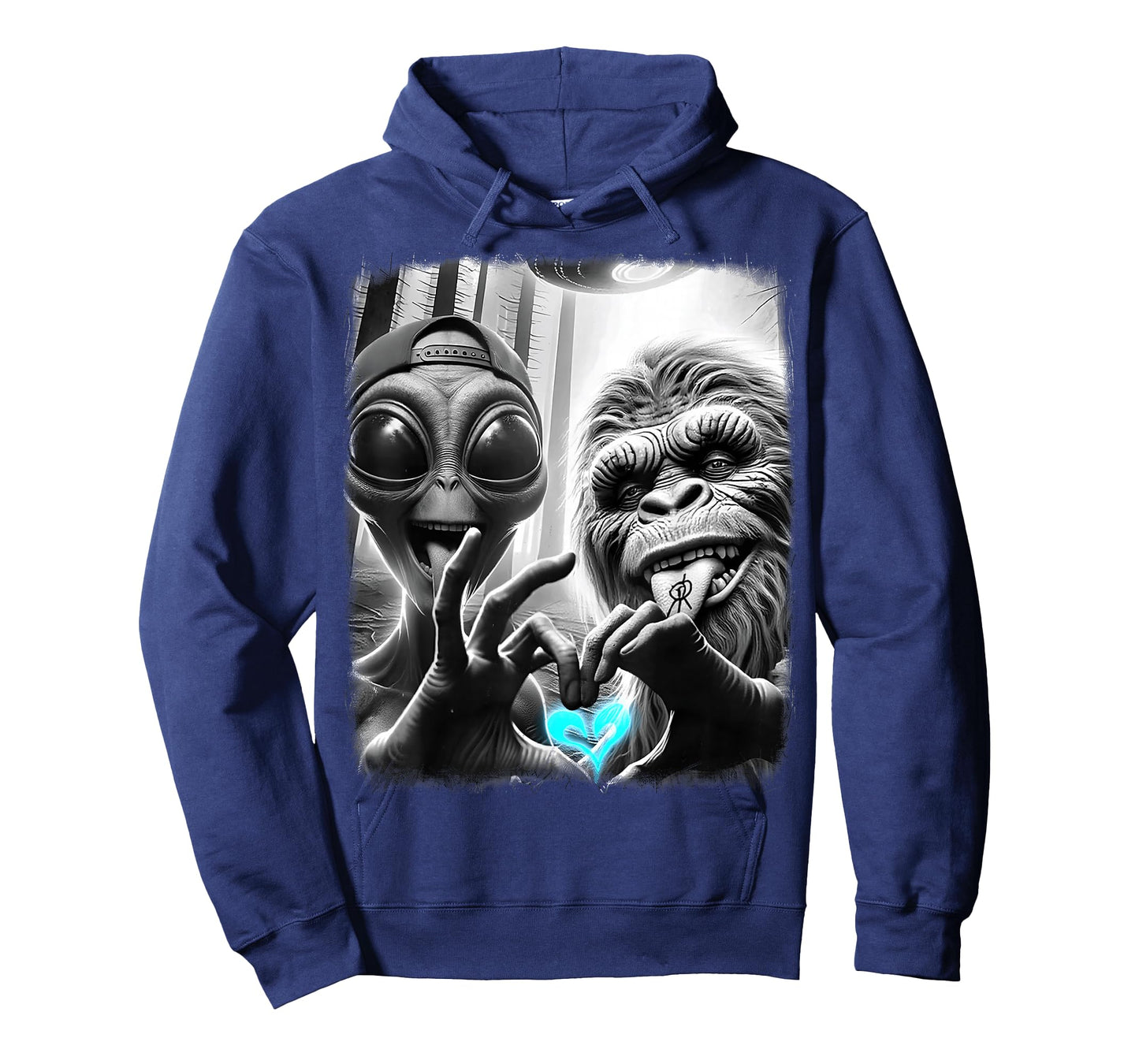 Bigfoot Sasquatch Alien Lovefest Love Hand Sign 0LTD4V T-Shirt