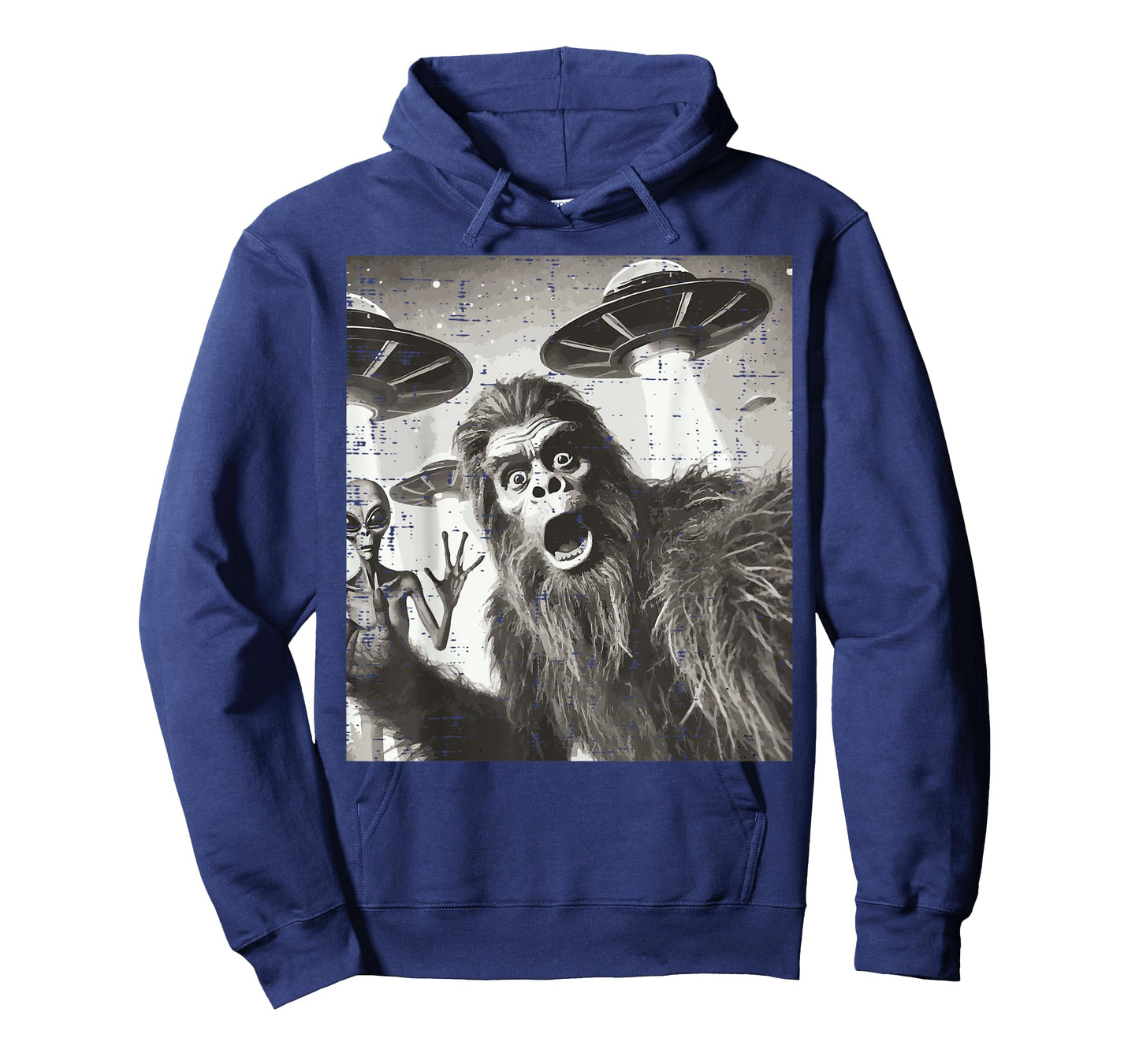 Bigfoot Alien Ufo Selfie Funny Sasquatch Meme Men Women Kids T-Shirt