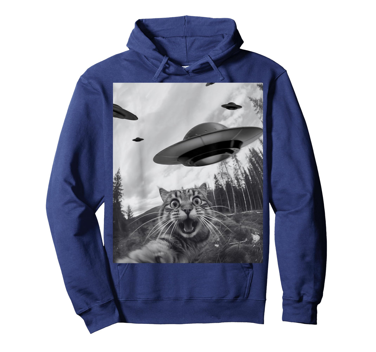 Funny Cat Selfie with Alien UFO T-Shirt