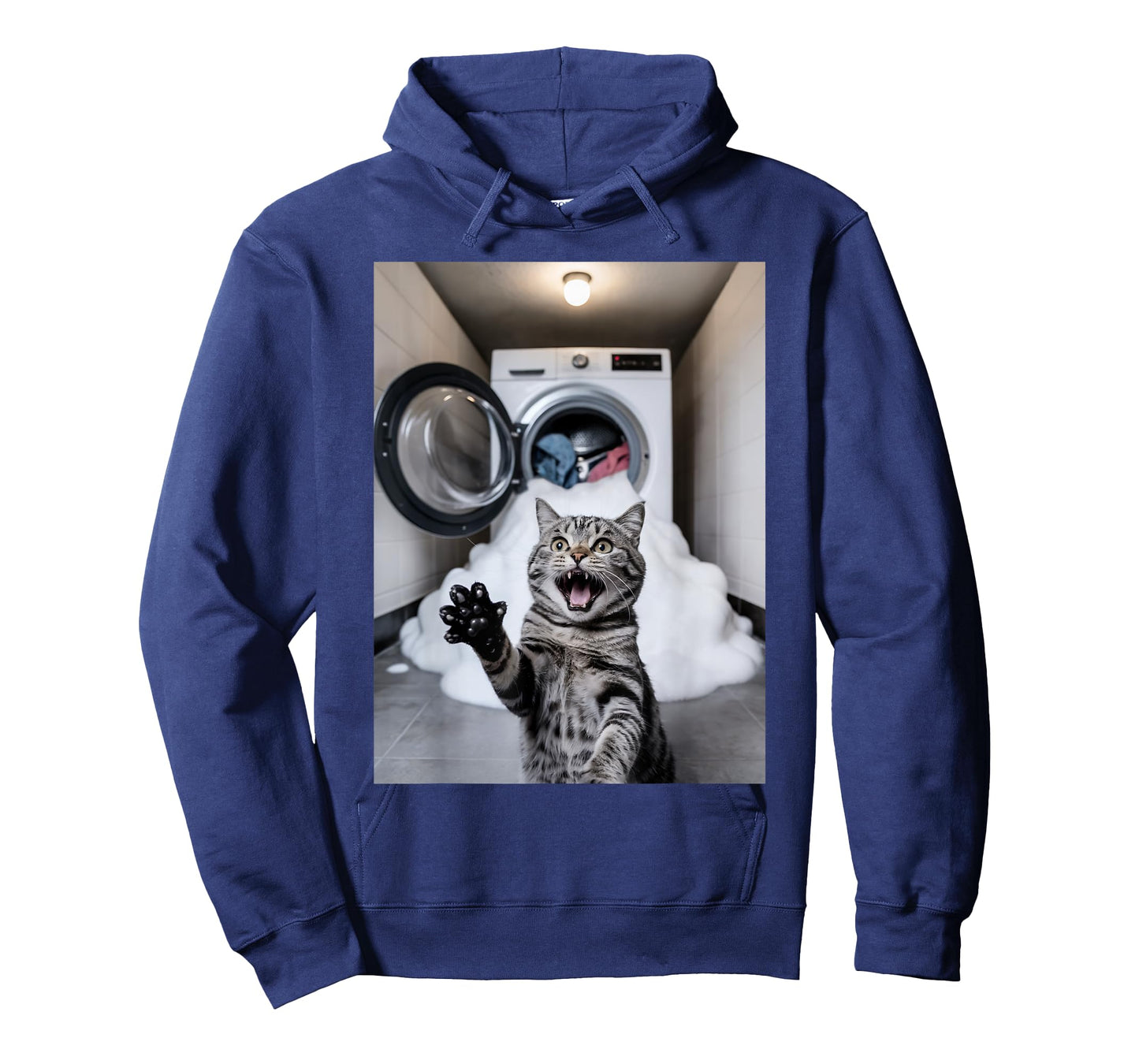 Funny Scared Cat Selfie Laundry Cat Meme Men Women T-Shirt
