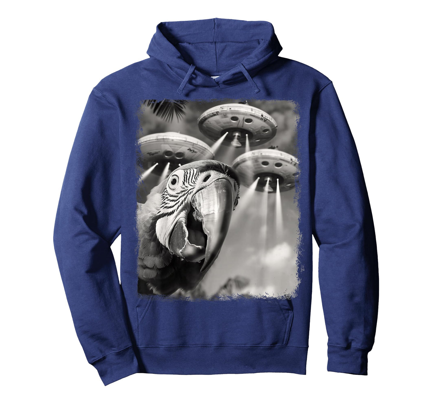 Macaw Parrot Bird UFO Alien Extraterrestrial Selfie T-Shirt