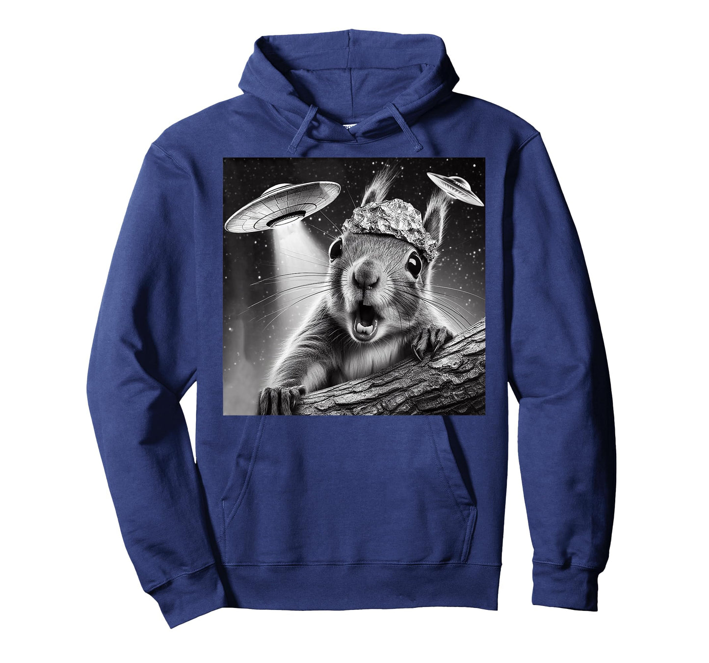 Funny Alien Squirrel Selfie With Alu Hat UFO Encounter T-Shirt