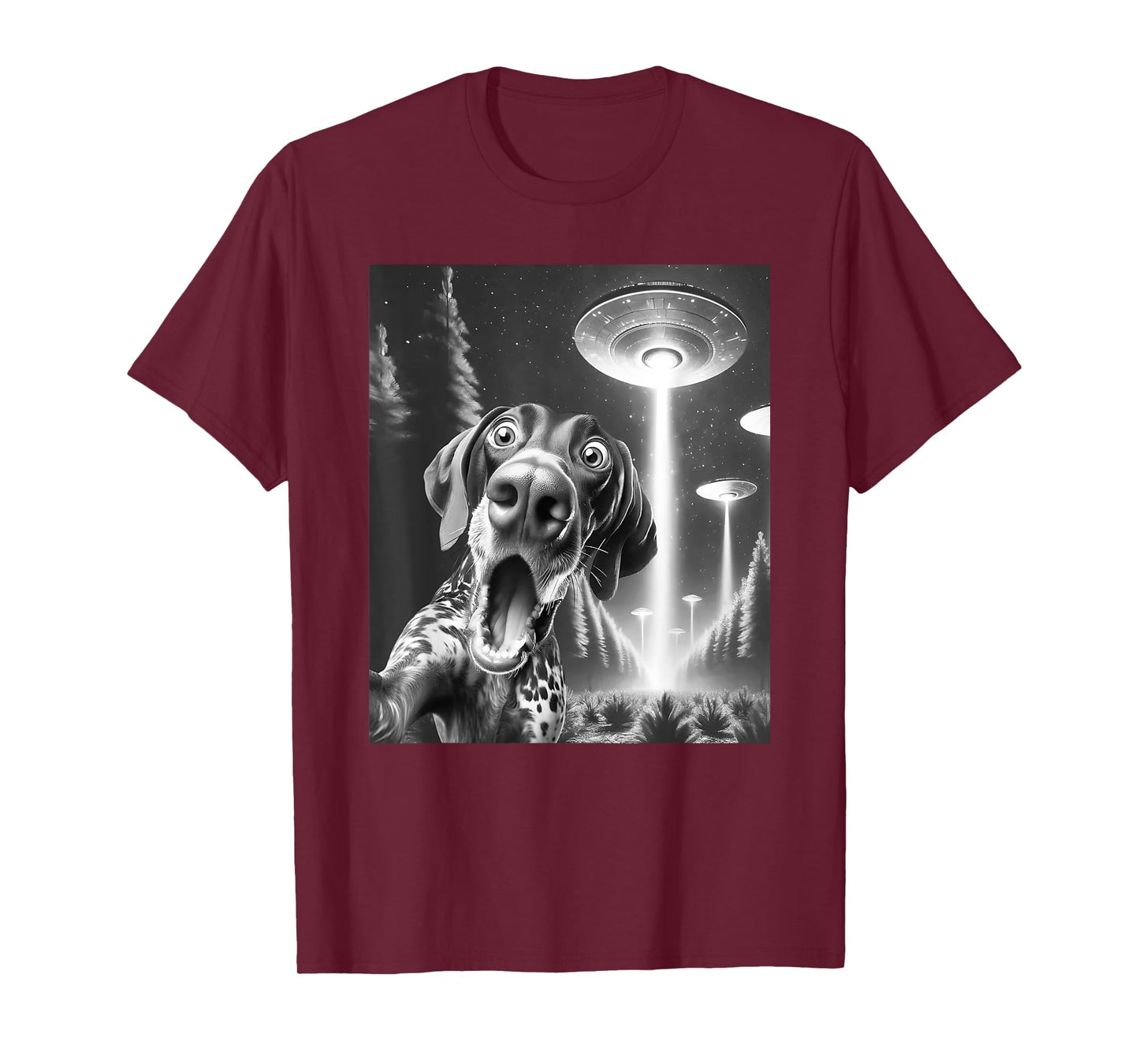 Funny German Shorthaired Pointer Alien UFO Taking a Selfie T-Shirt