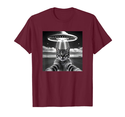 Cat UFO Selfie Funny Alien Invasion Retro Classic Photo T-Shirt