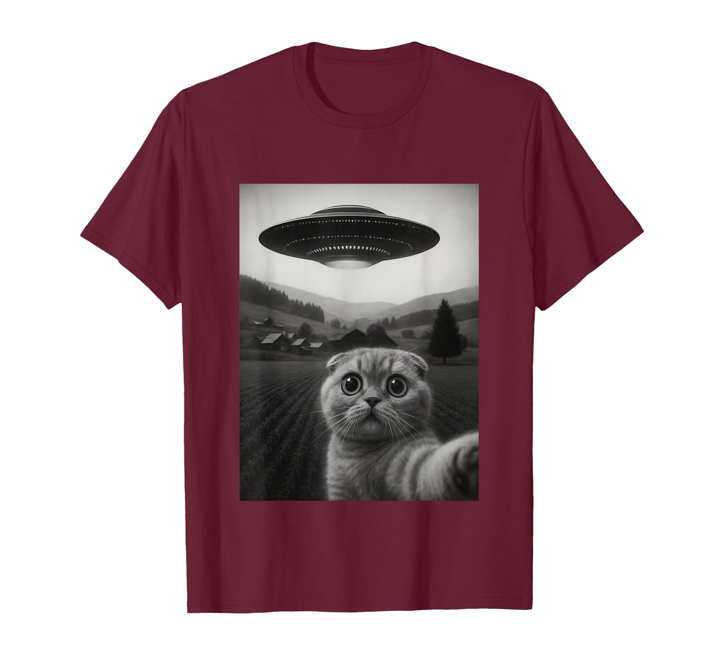 Scottish Fold Cat Selfie Funny Alien Abduction Meme Artwork T-Shirt