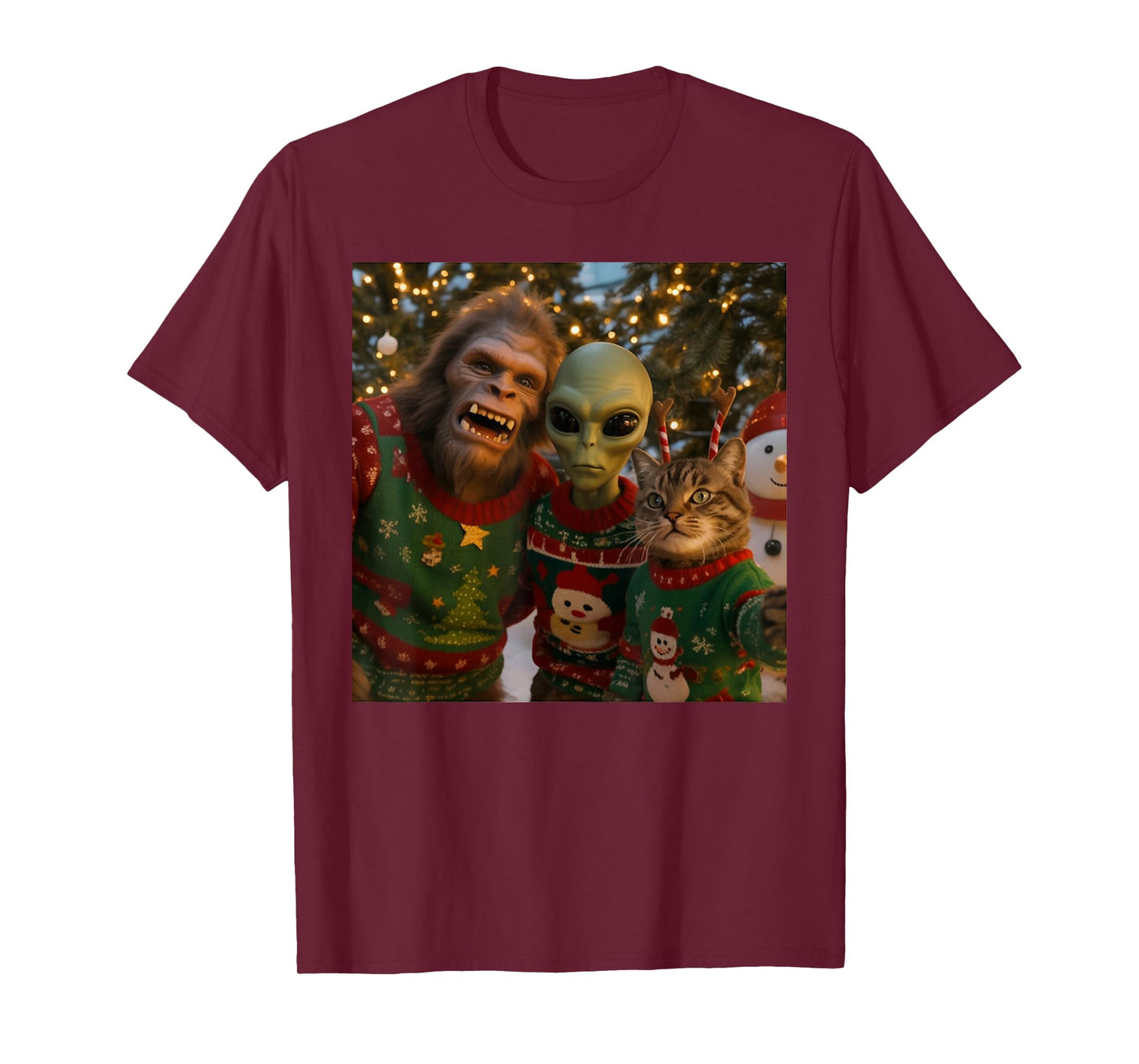Funny Christmas Cat Selfie with Alien Ugly Sweater T-Shirt