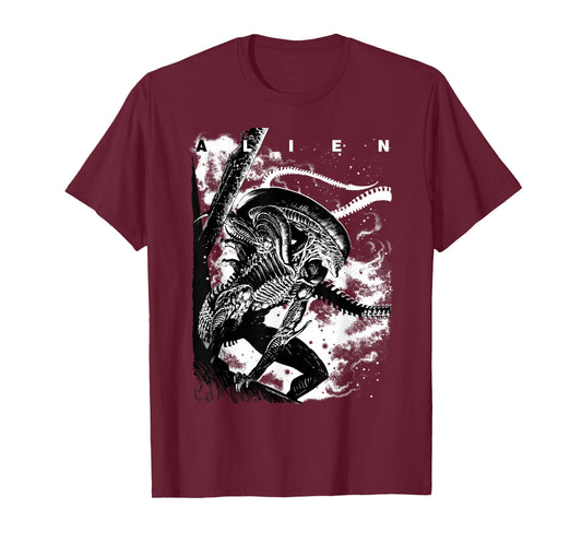 Aliens Iconic Epic Xenomorph In The Dark Big Chest Poster T-Shirt
