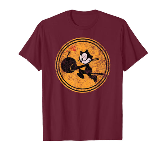 THE SALTY VETERAN Men's Vintage WW2 VFA-31 Tomcatters Squadron Patch Black Short Sleeve T-Shirt