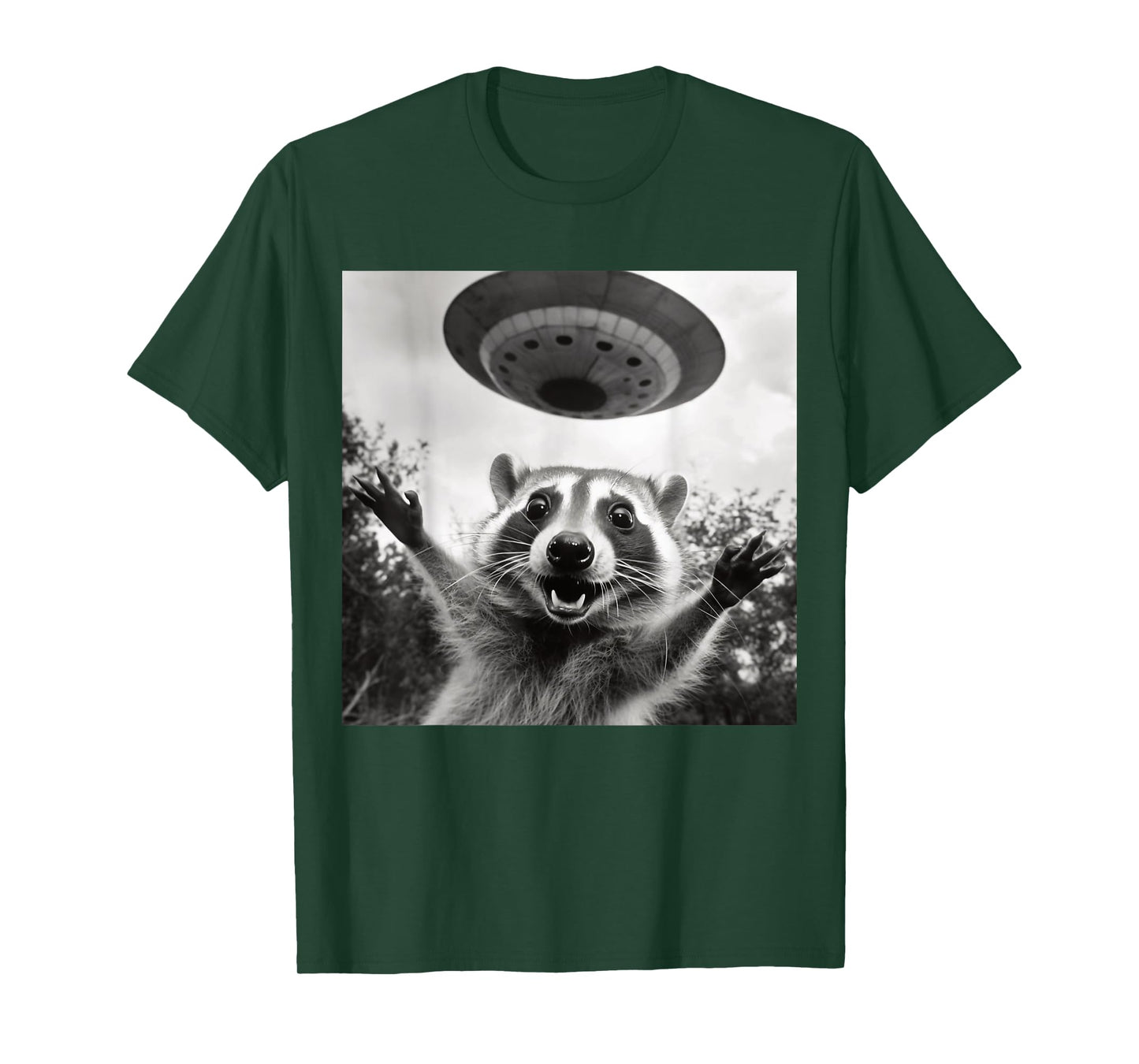 Funny Raccoon UFO Alien Selfie Photo Of Raccoon With UFO T-Shirt