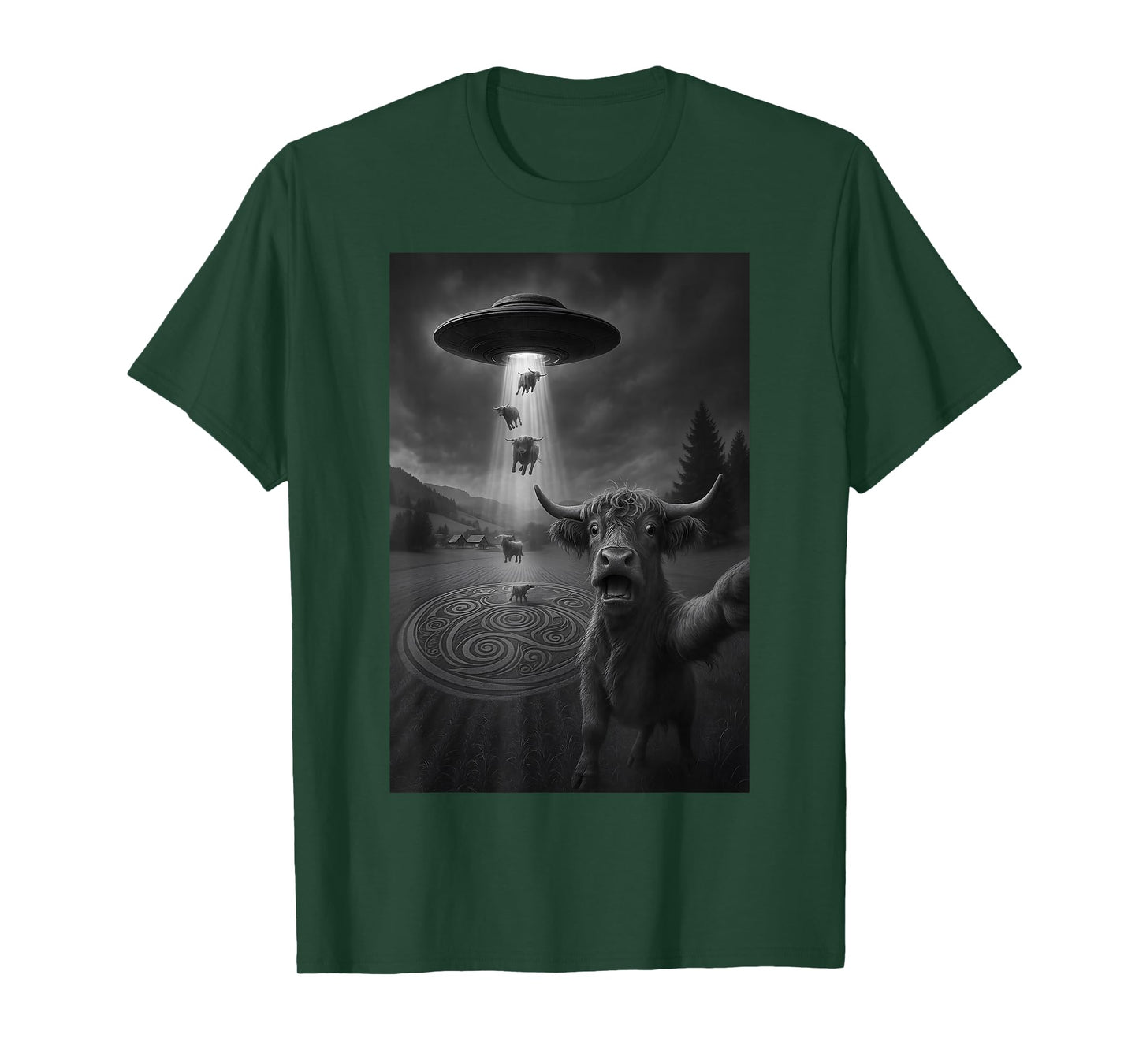 Highland Cow UFO Encounter UAP Alien Abduction Selfie Scene T-Shirt