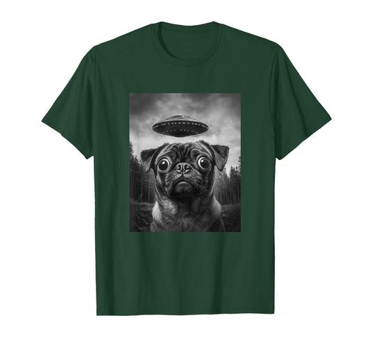 Funny Alien Pug Selfie with UFO T-Shirt