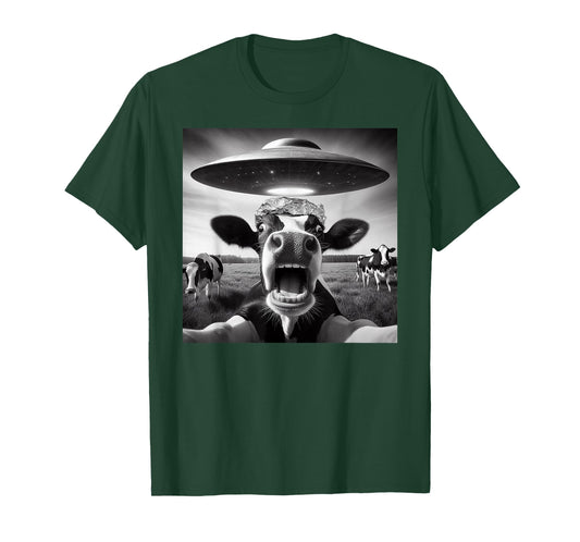 Funny Cow Abduction By UFO Selfie - Hilarious Alien Meme T-Shirt