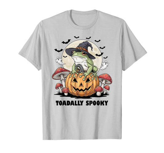 Toadally Spooky Funny Halloween Frog On Pumpkin with Bats T-Shirt