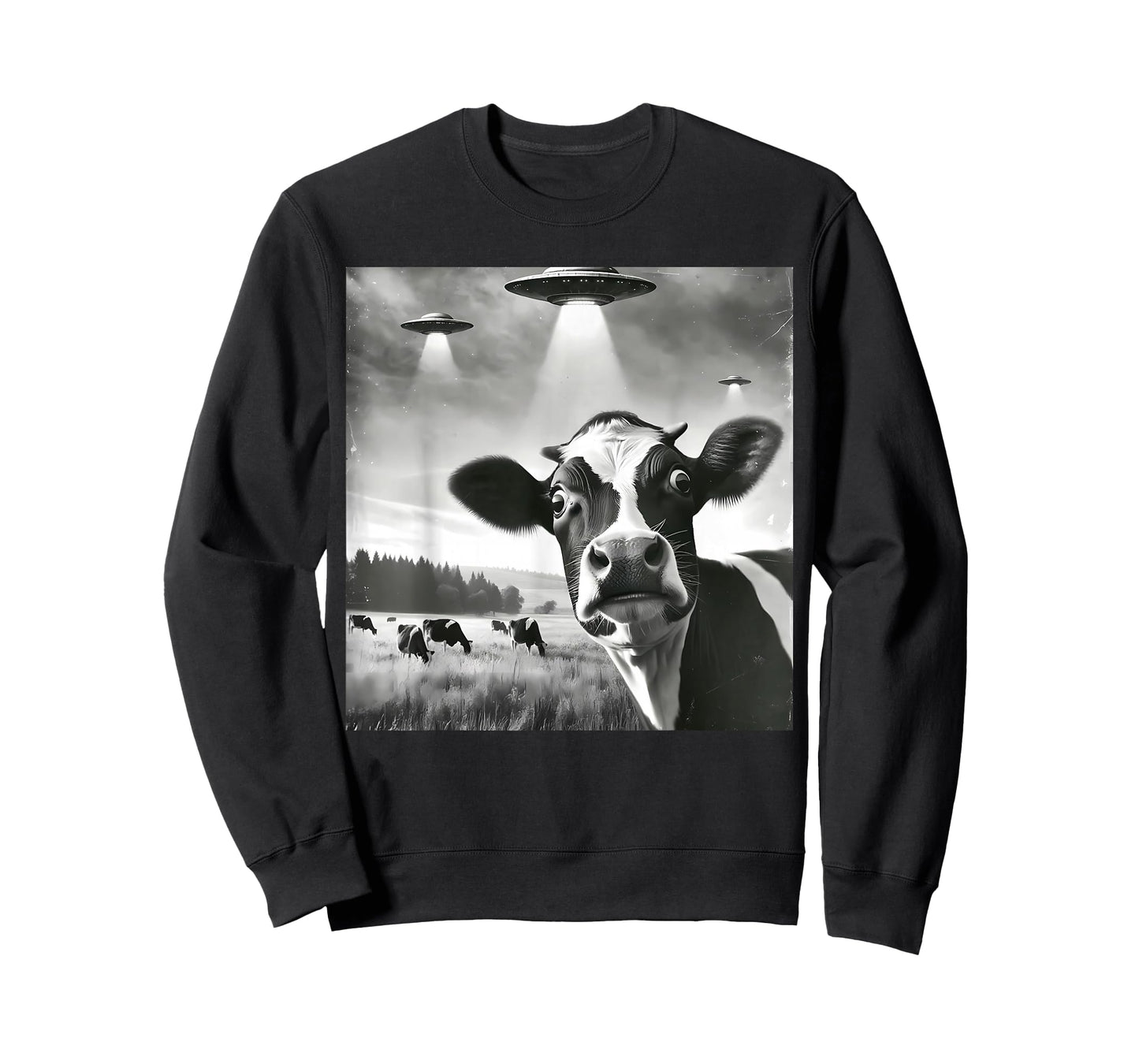 Funny Cow Selfie UFO Alien Humor Vintage Print Art Design T-Shirt