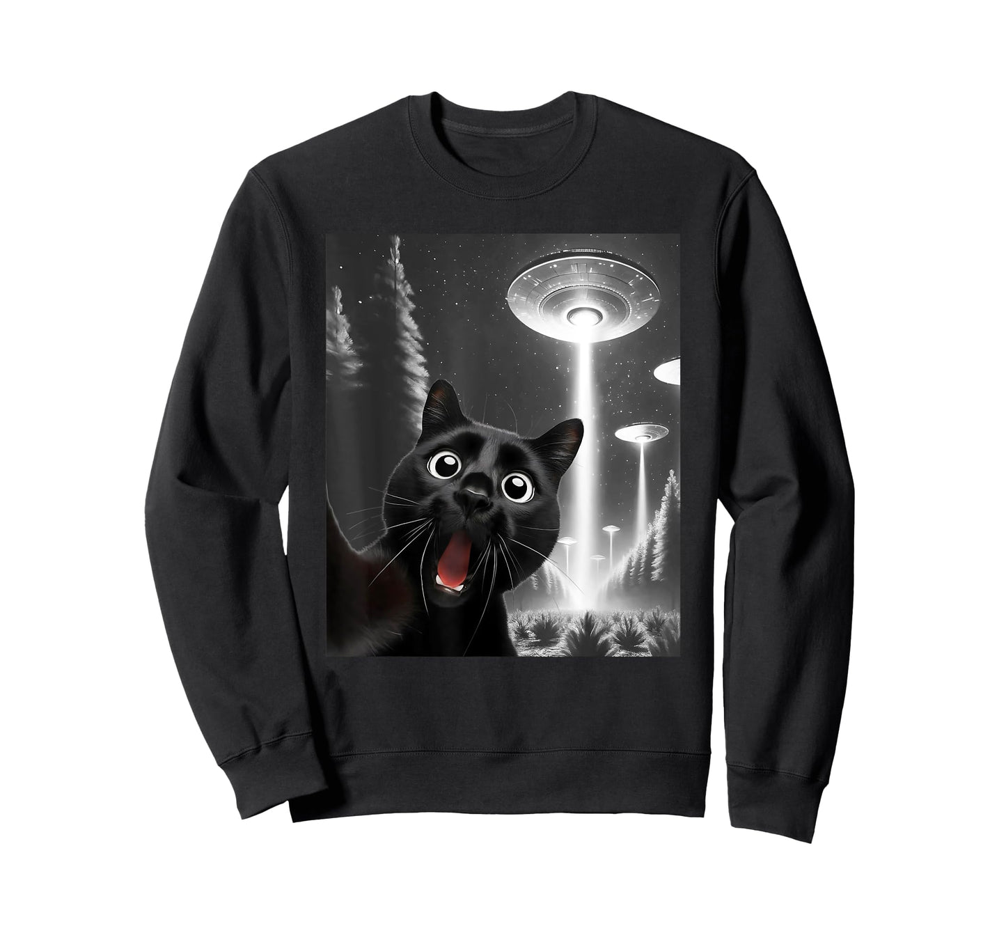 Funny Black Cat Alien UFO Taking a Selfie Cat Mom Dad T-Shirt