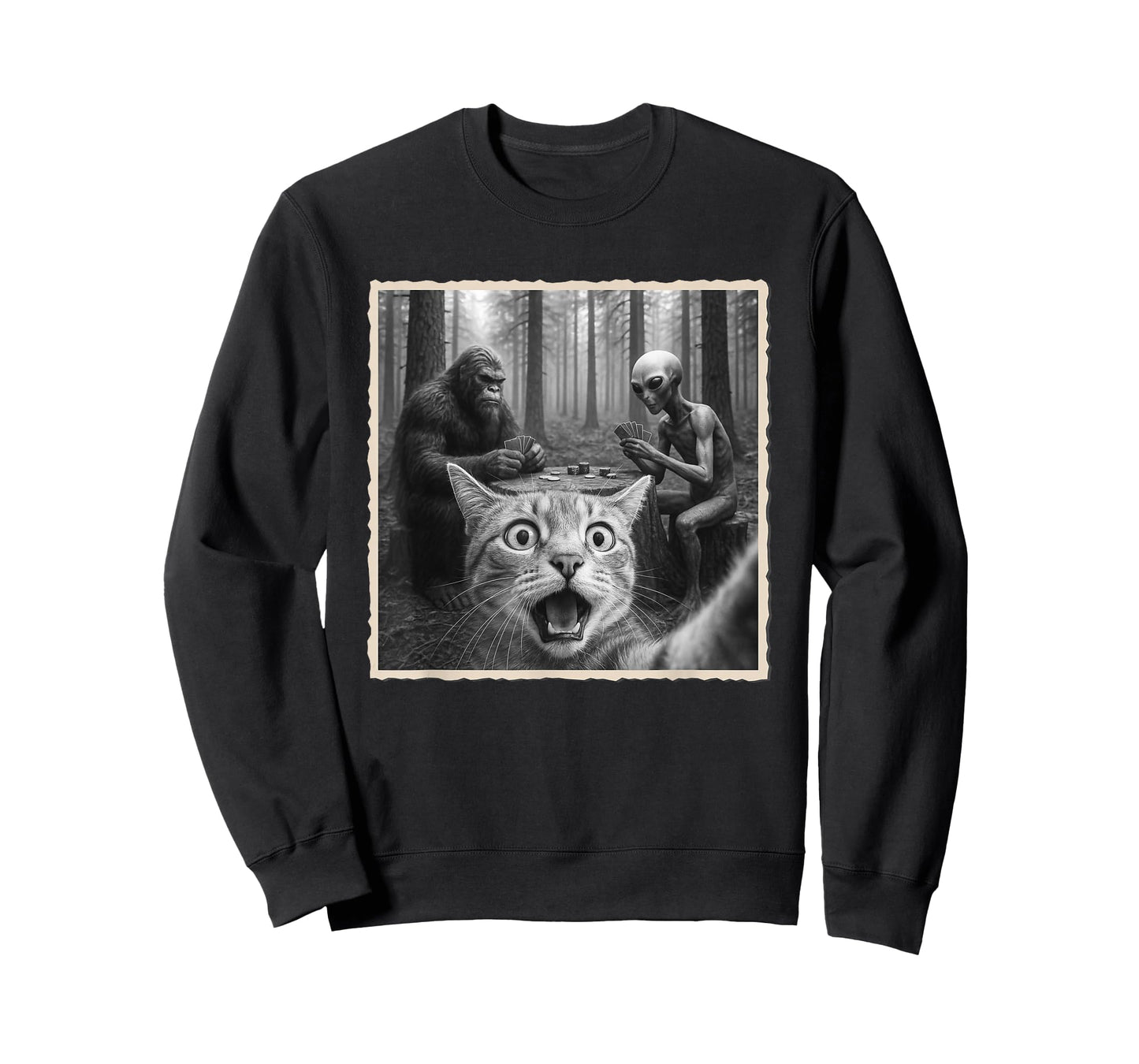 Cat Selfie With Bigfoot & Alien | Funny Scared Cat T-Shirt