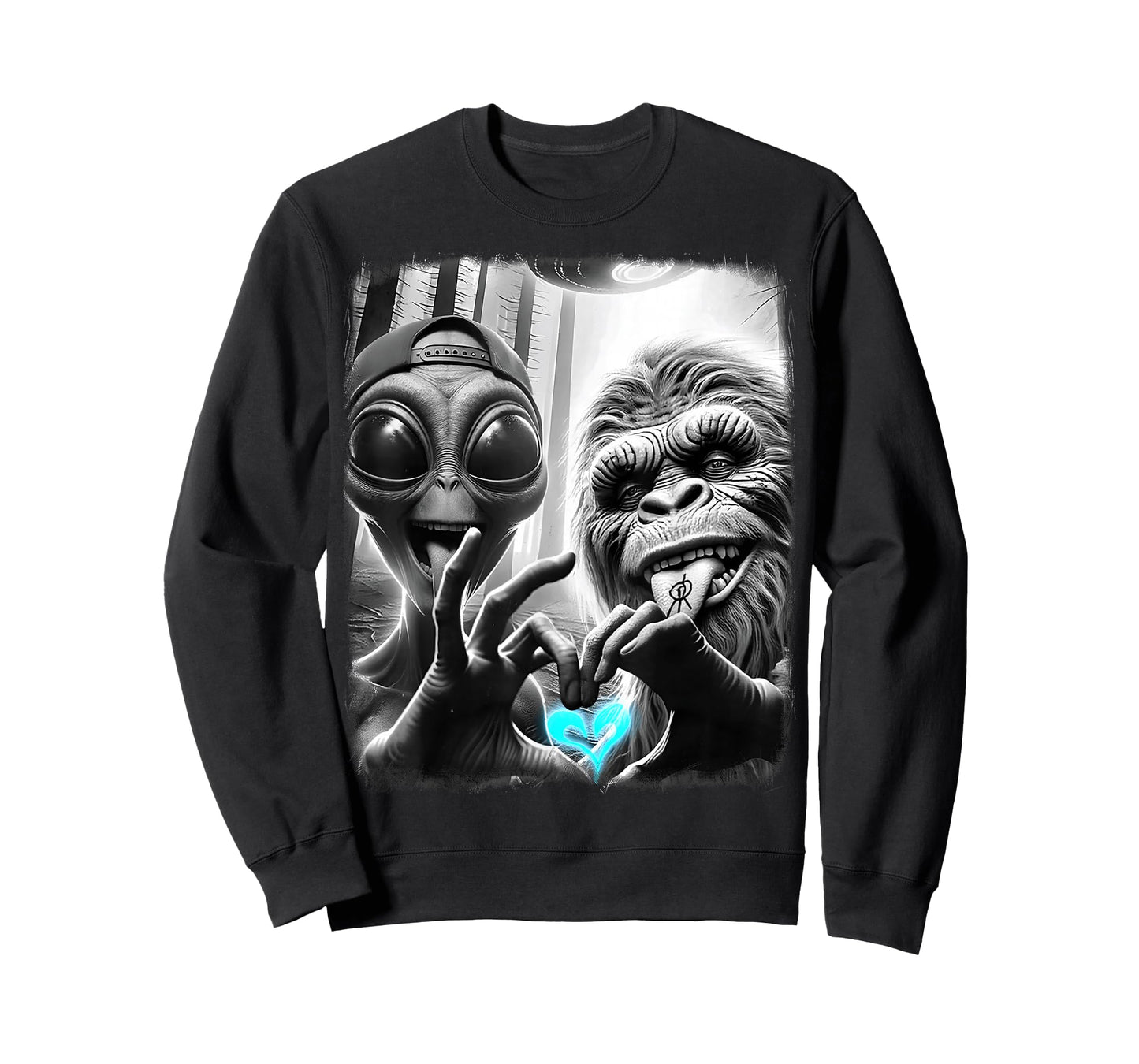Bigfoot Sasquatch Alien Lovefest Love Hand Sign 0LTD4V T-Shirt