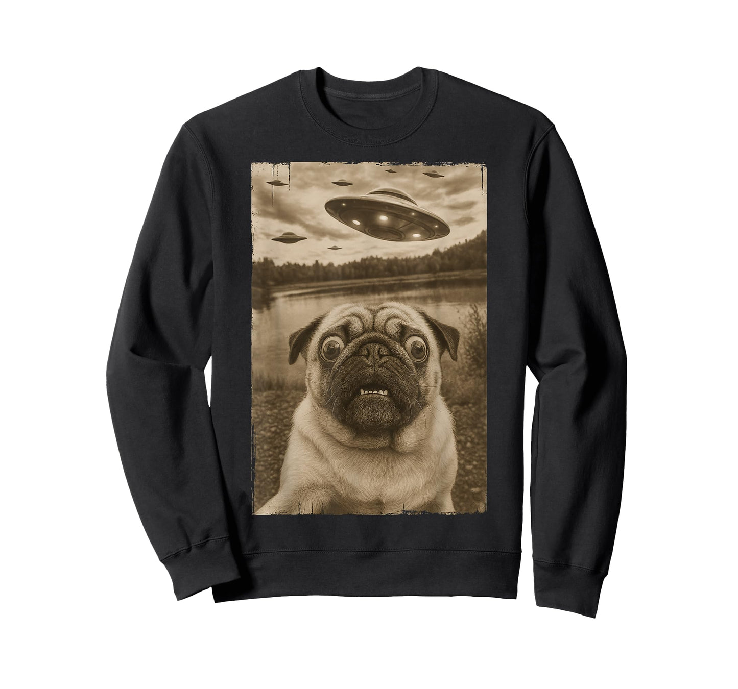 Vintage Pug UFO Encounters - Funny UFO and Pug Selfie T-Shirt