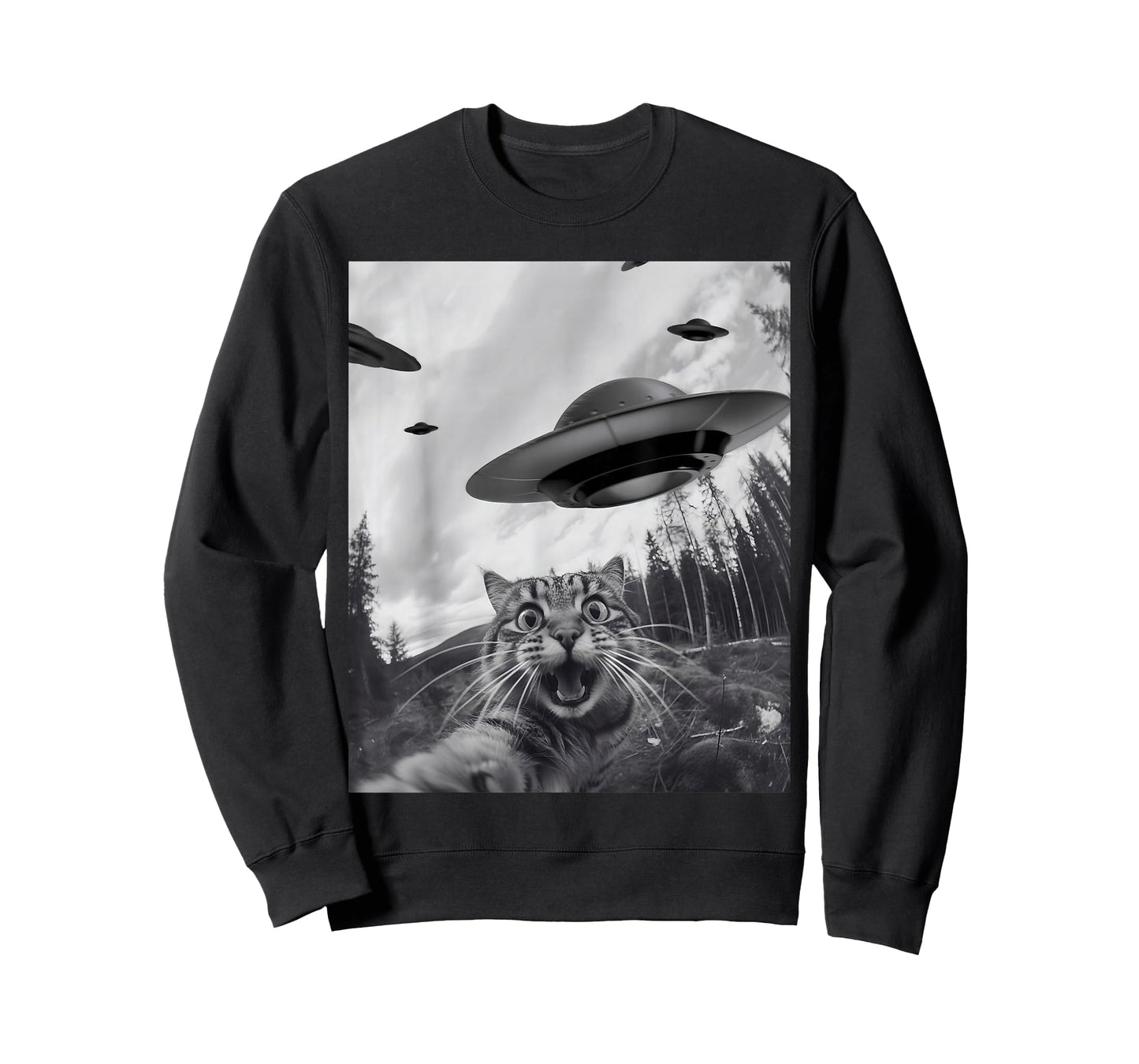 Funny Cat Selfie With Alien UFO Funny Cat For Men Women T-Shirt