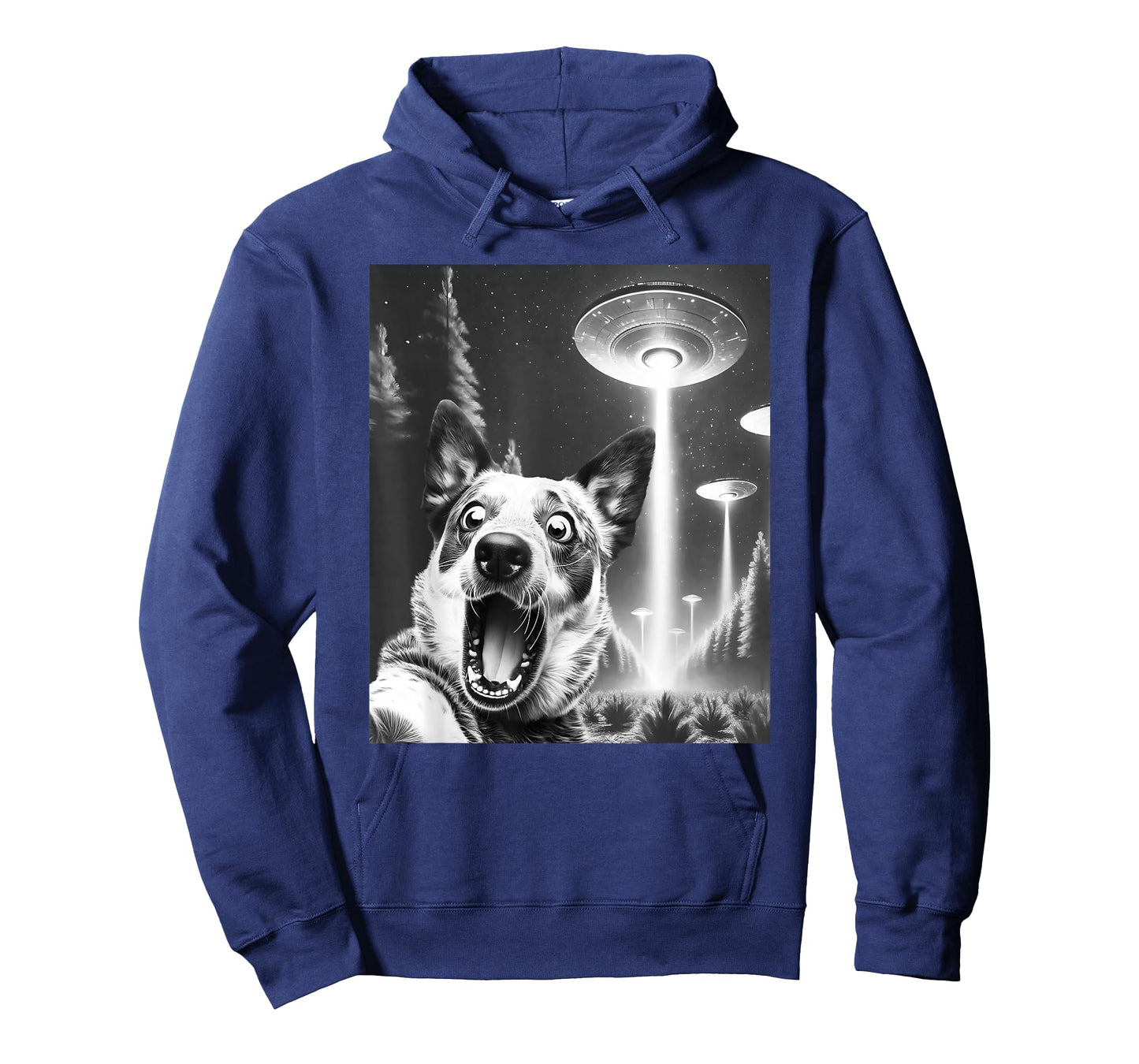Funny Blue Heeler Alien UFO Taking a Selfie Dog Mom Dad T-Shirt