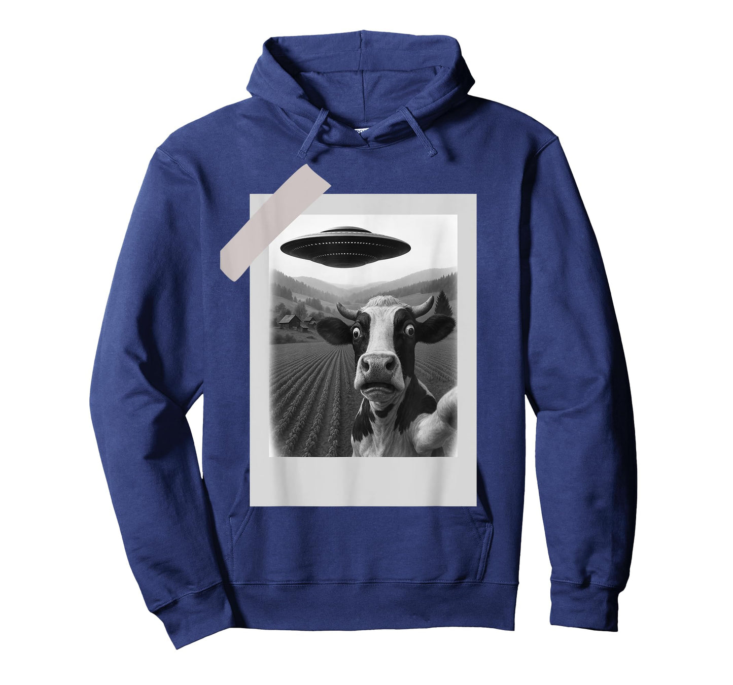Funny UFO Cow Selfie | Alien Abduction Farm T-Shirt