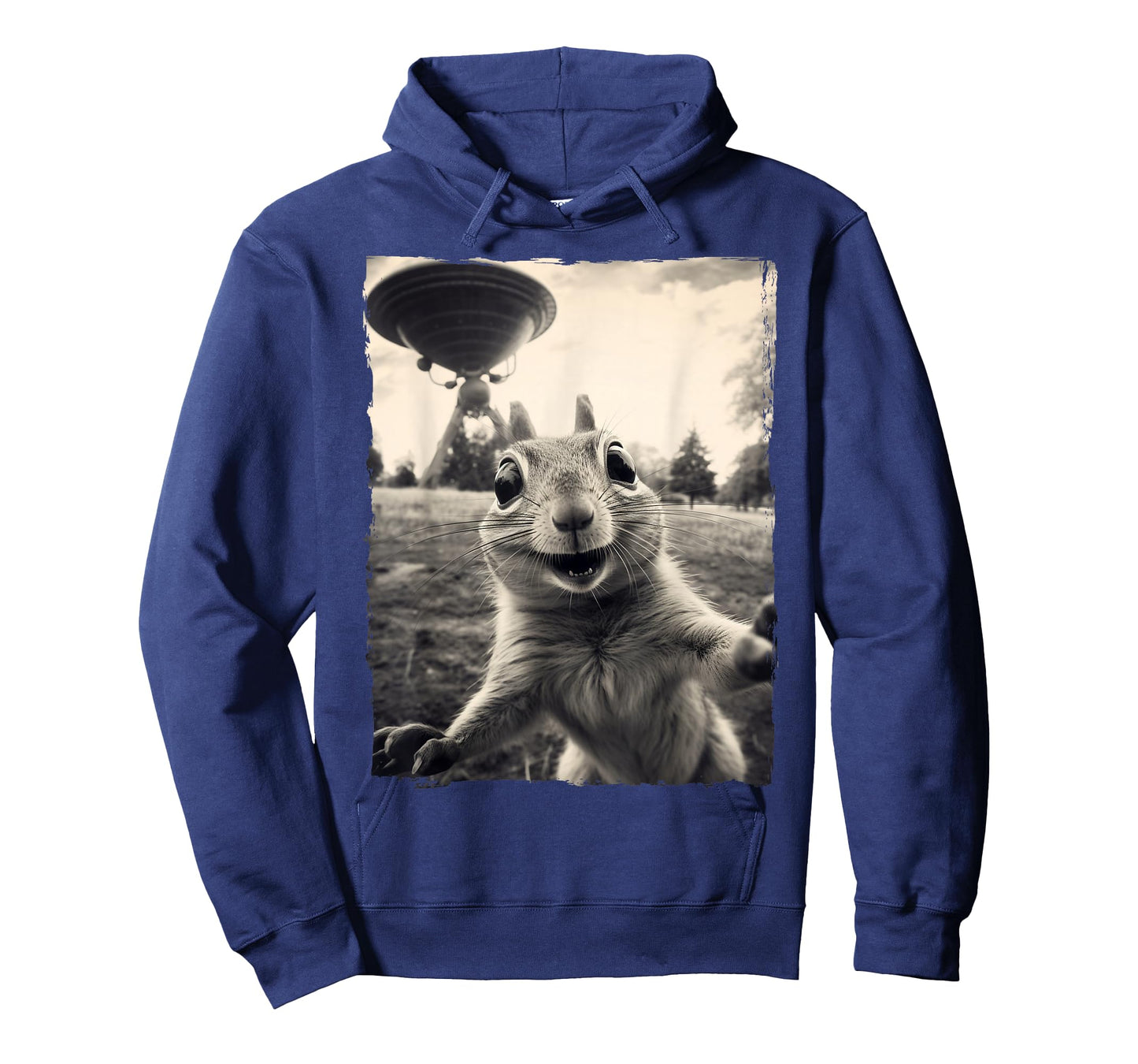 Squirrel Selfie with UFOs Squirrel Mom Funny Squirrel Lover T-Shirt