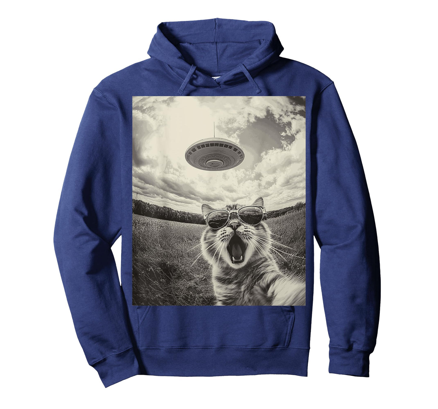 Funny Cat Sunglasses Selfie With Alien Ufo Retro Vintage T-Shirt