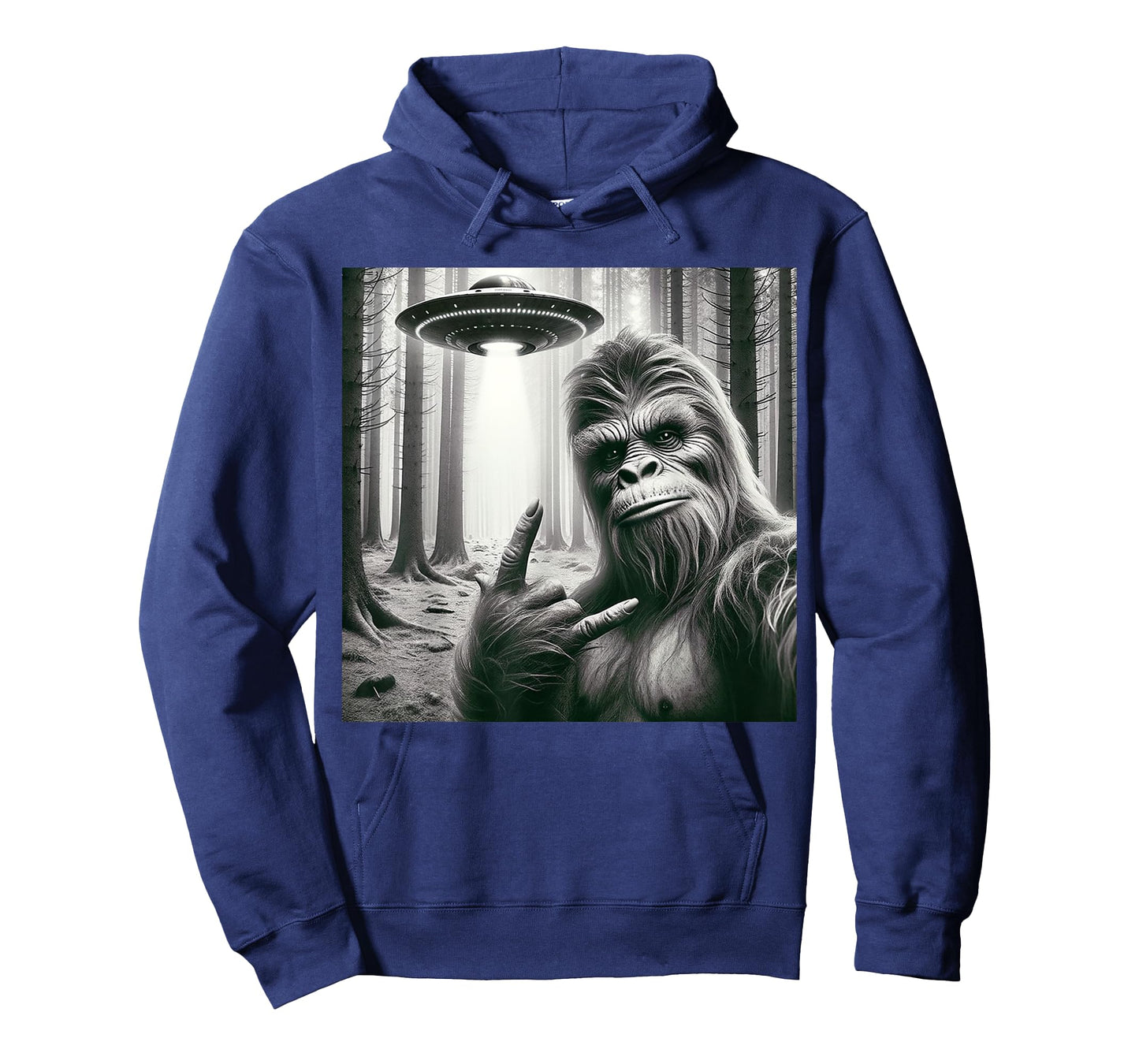 Funny Bigfoot Sasquatch Alien UFO Selfie Graphic Men Women T-Shirt