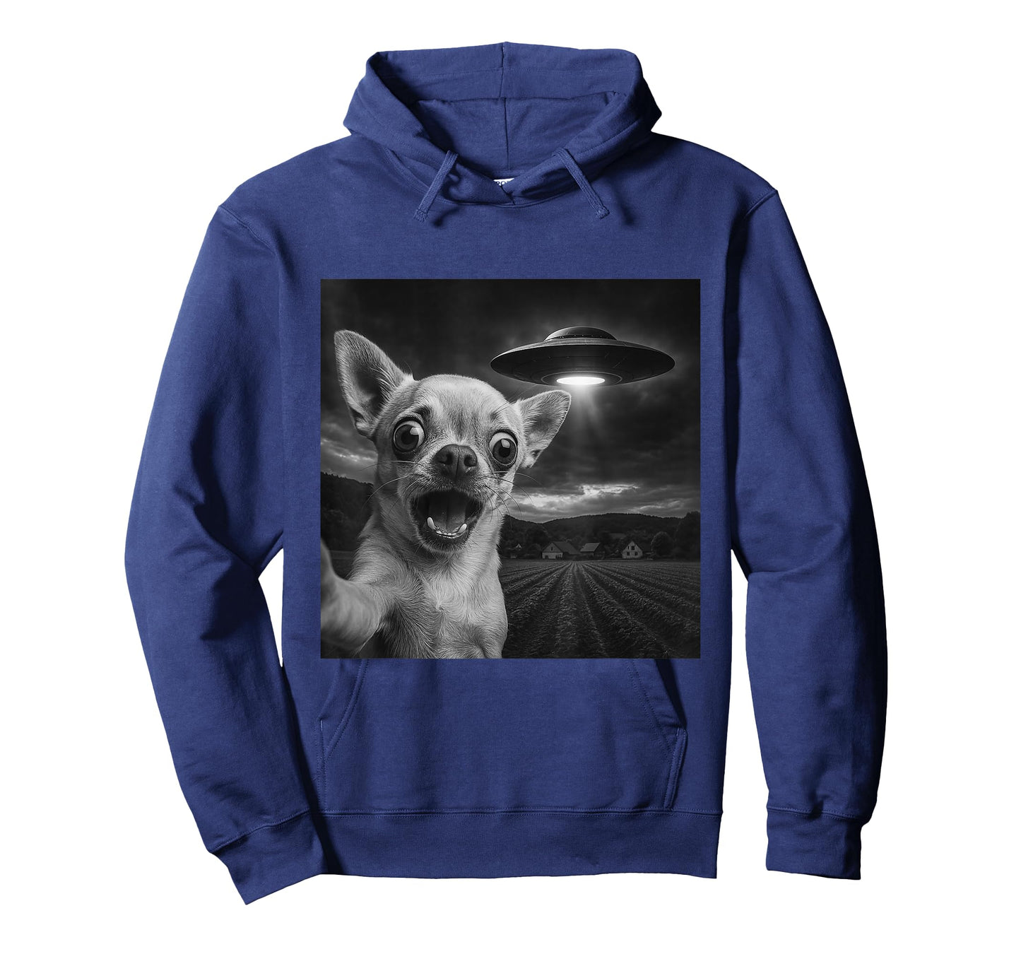 Chihuahua UFO Encounters Selfie T-Shirt
