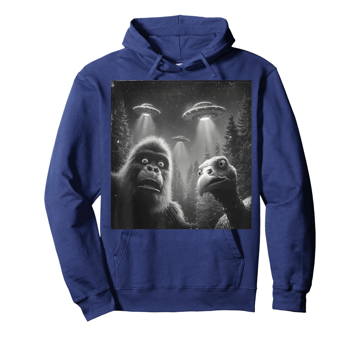 Funny Thanksgiving Bigfoot Turkey Selfie UFO Sasquatch T-Shirt
