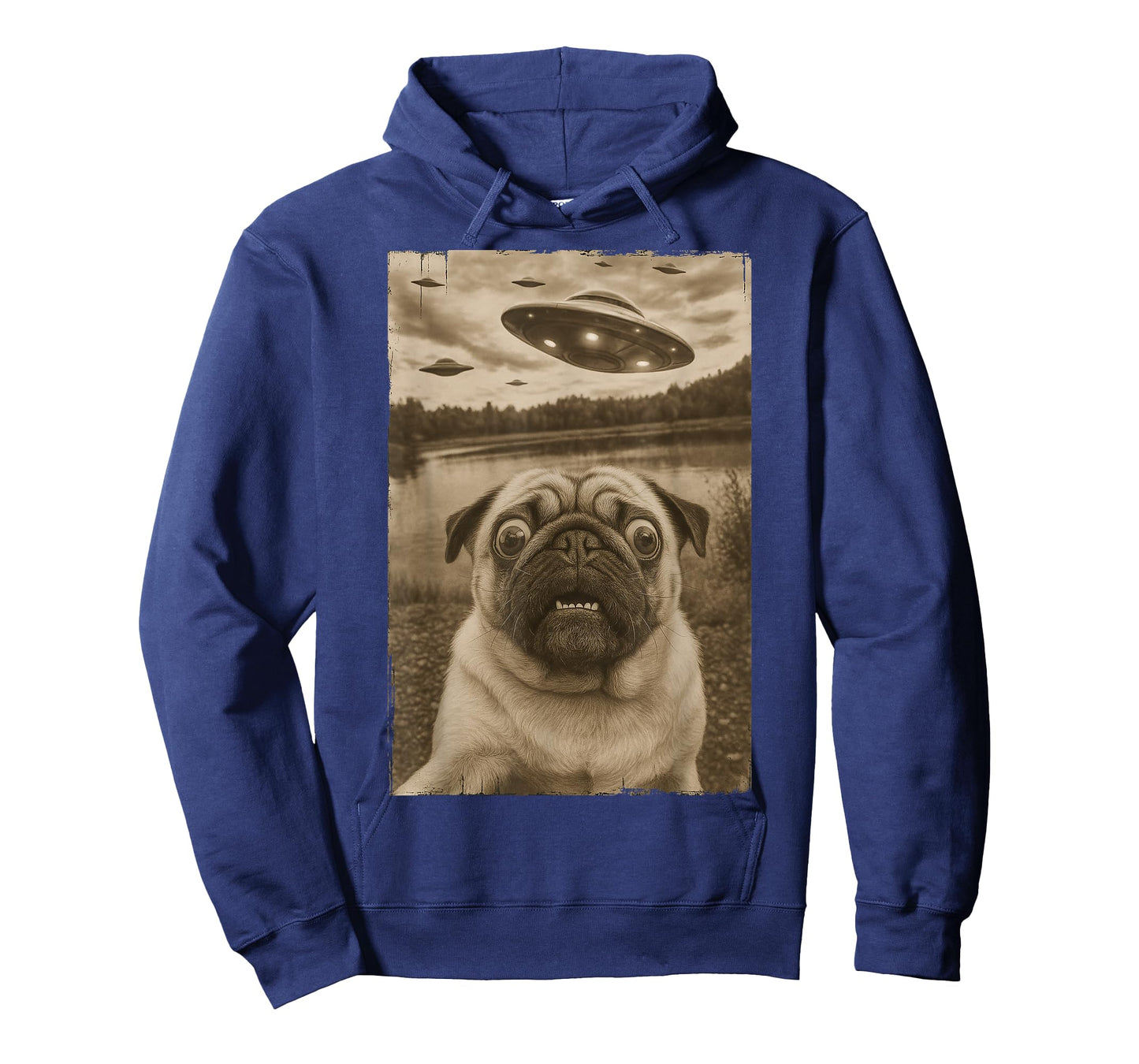 Vintage Pug UFO Encounters - Funny UFO and Pug Selfie T-Shirt
