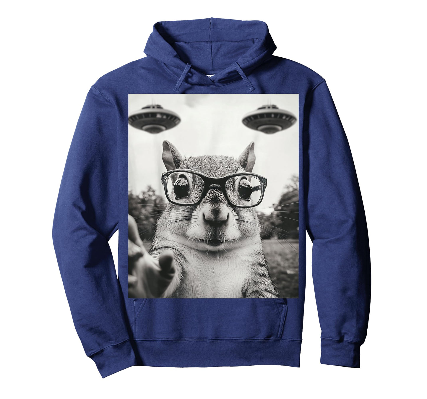 Funny Squirrel Selfie with UFO & glasses Men Women Alien T-Shirt