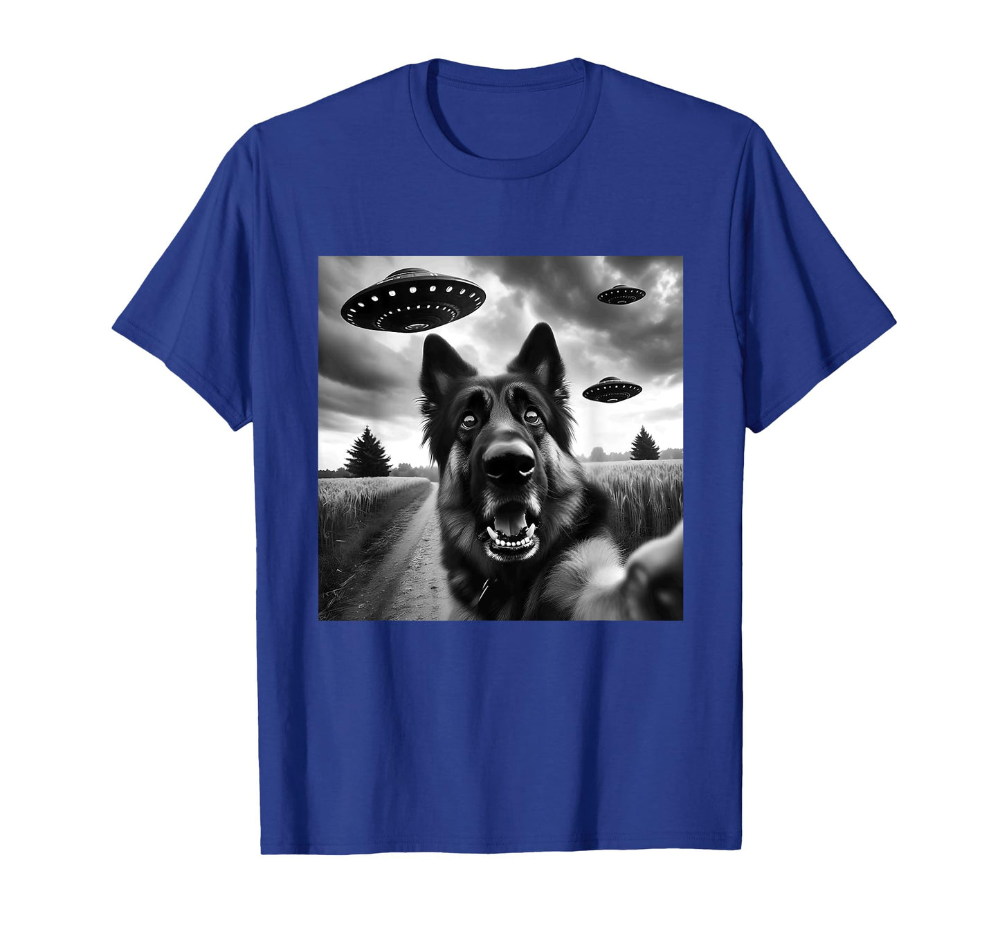 German Shepherd Funny GSP Selfie with UFOs Weird Aliens T-Shirt