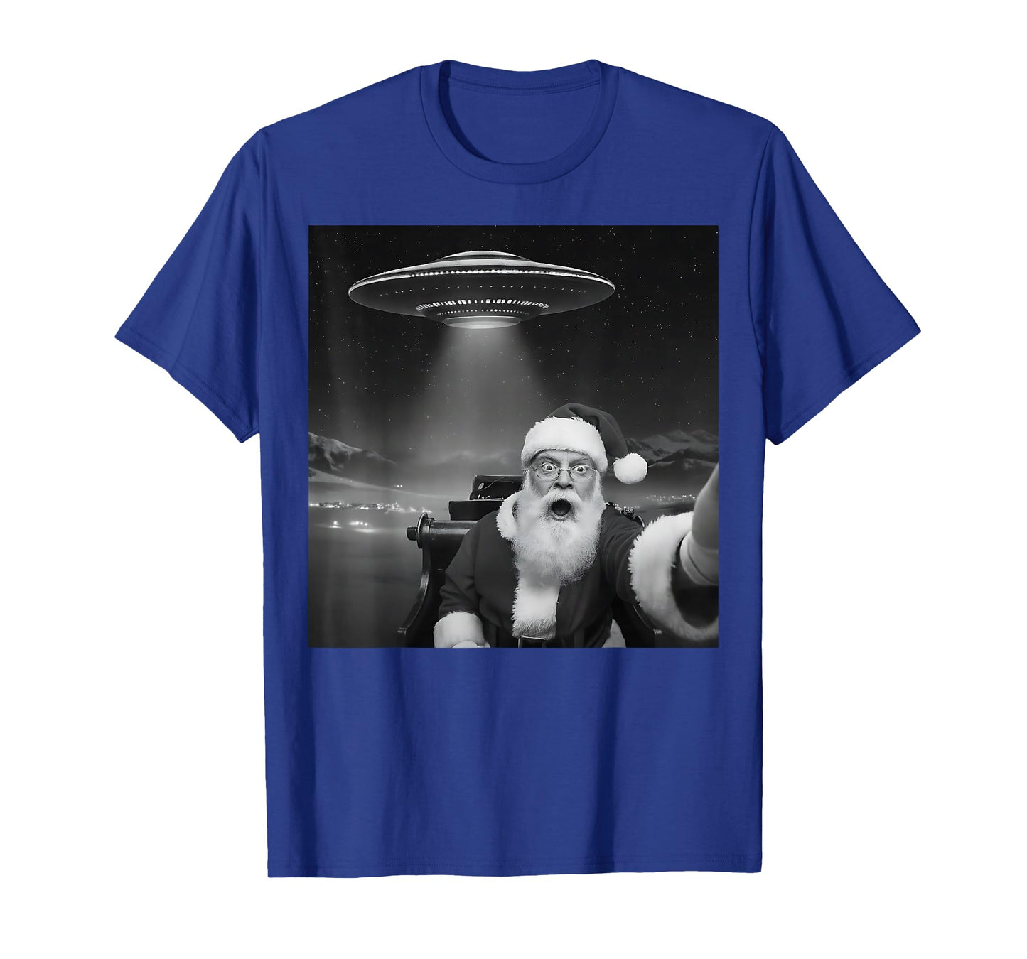 Santa Selfie with UFO Funny Christmas for Men Women Kids T-Shirt