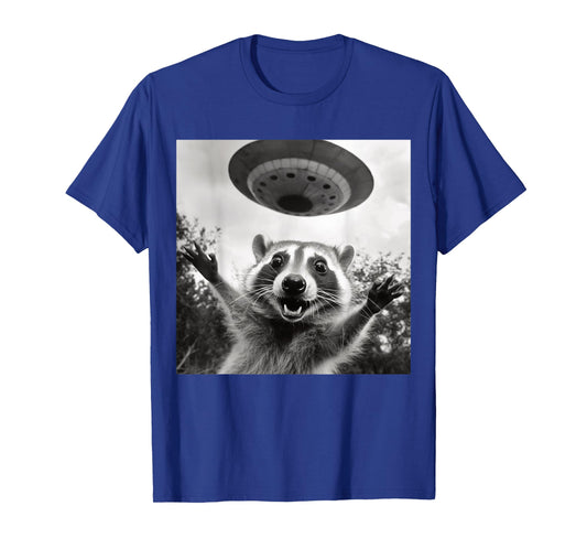 Funny Raccoon UFO Alien Selfie Photo Of Raccoon With UFO T-Shirt