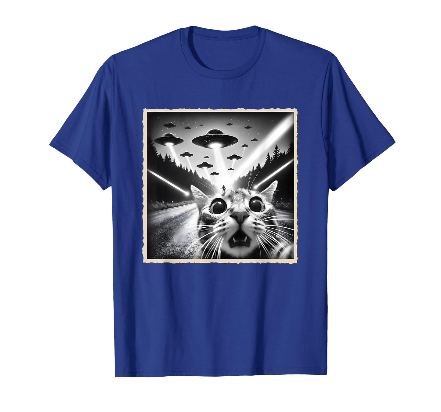 Cat Selfie With UFO | Funny Alien & Cat T-Shirt