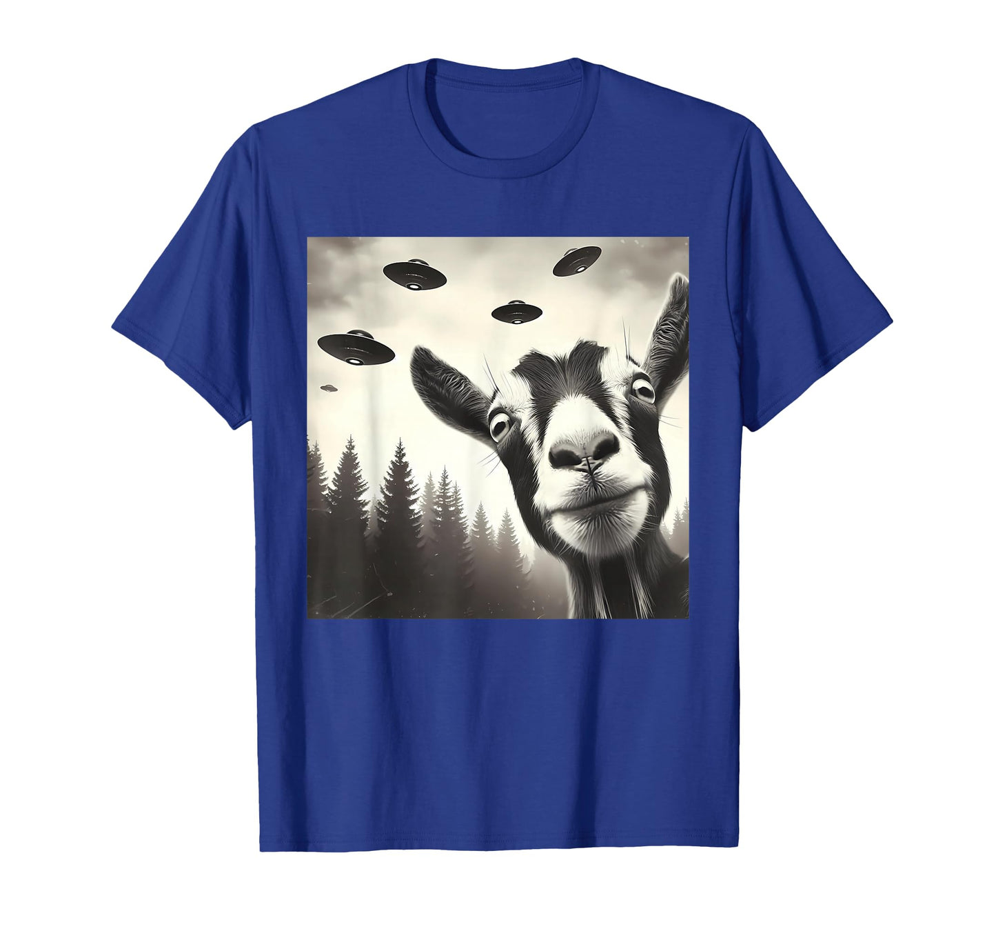 Funny Goat Selfie UFO Alien Humor Vintage Print Art Design T-Shirt