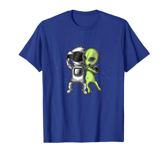 Alien Selfie Retro Style Funny Astronaut & Alien T-Shirt