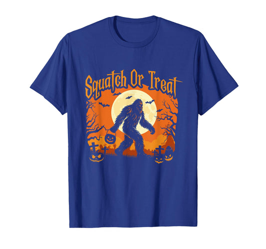Squatch Or Treat - Spooky Bigfoot Halloween Sasquatch T-Shirt