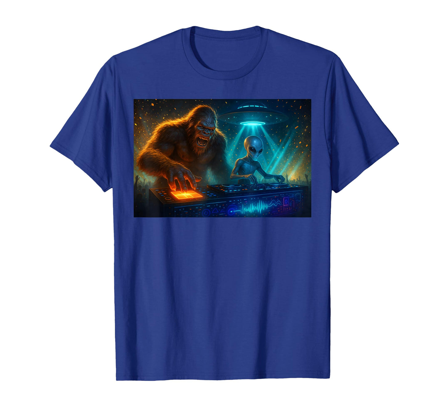 Funny Dj Alien Bigfoot Disco Sound Tech T-Shirt