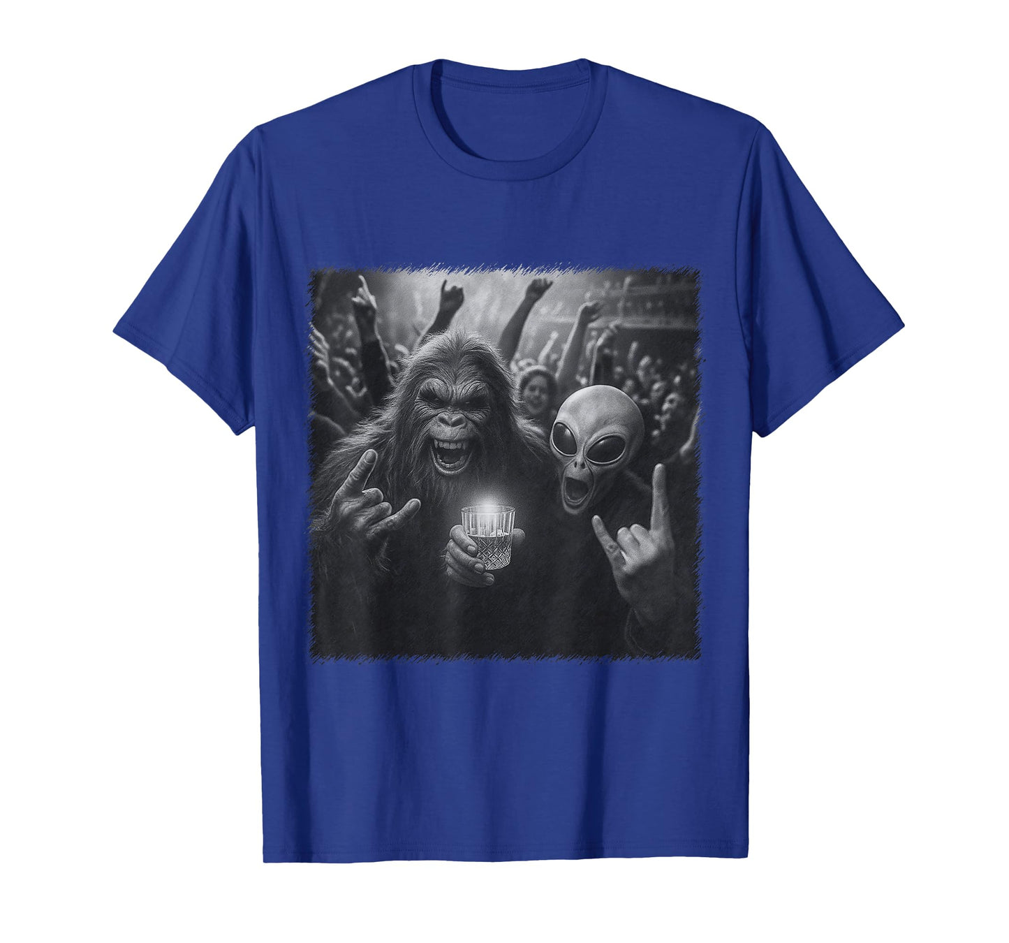 Funny bigfoot and alien party concert rave T-Shirt