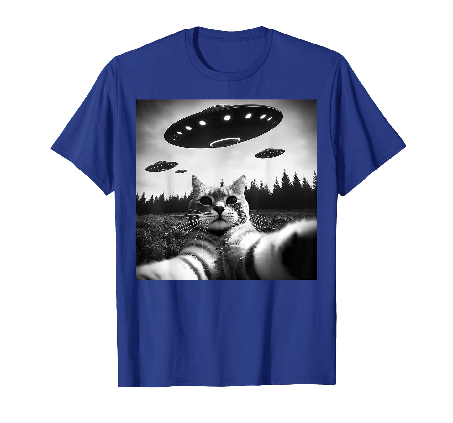 Cat Selfie With Alien UFO Funny Cat Gifts For Men Women Kid T-Shirt