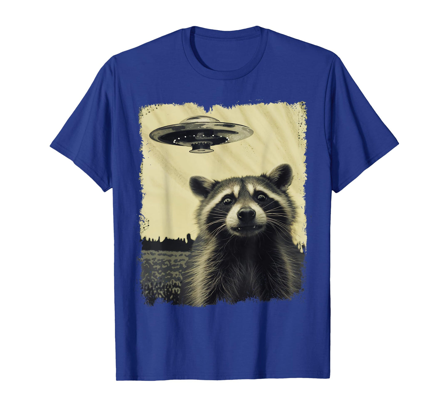 Racoon with UFO Retro Vintage Uncanny Alien UFO T-Shirt