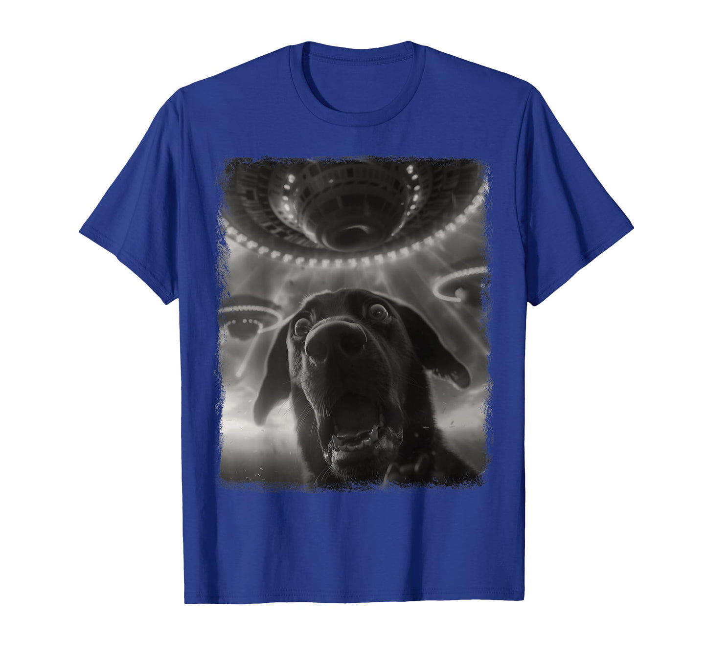 Labrador Dog UFO Alien Extraterrestrial Selfie T-Shirt