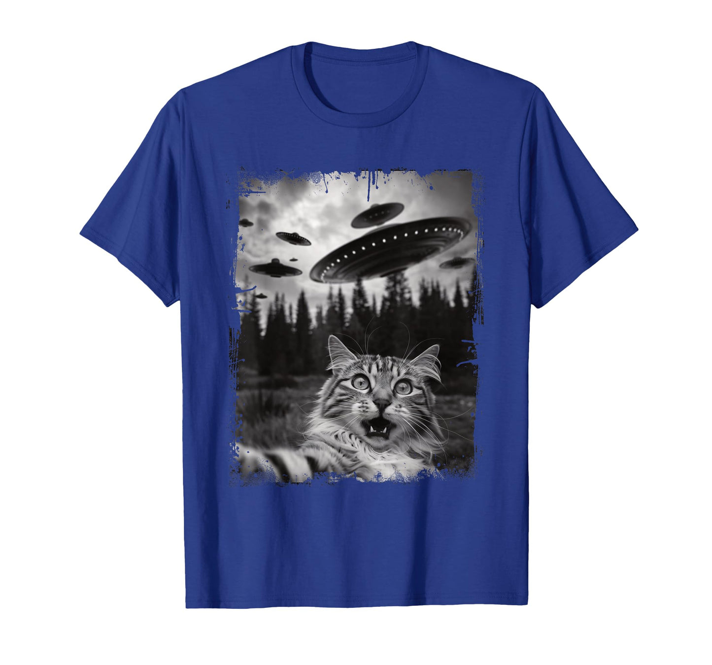 Cat Selfie With Ufo Alien Funny Cat Graphic T-Shirt