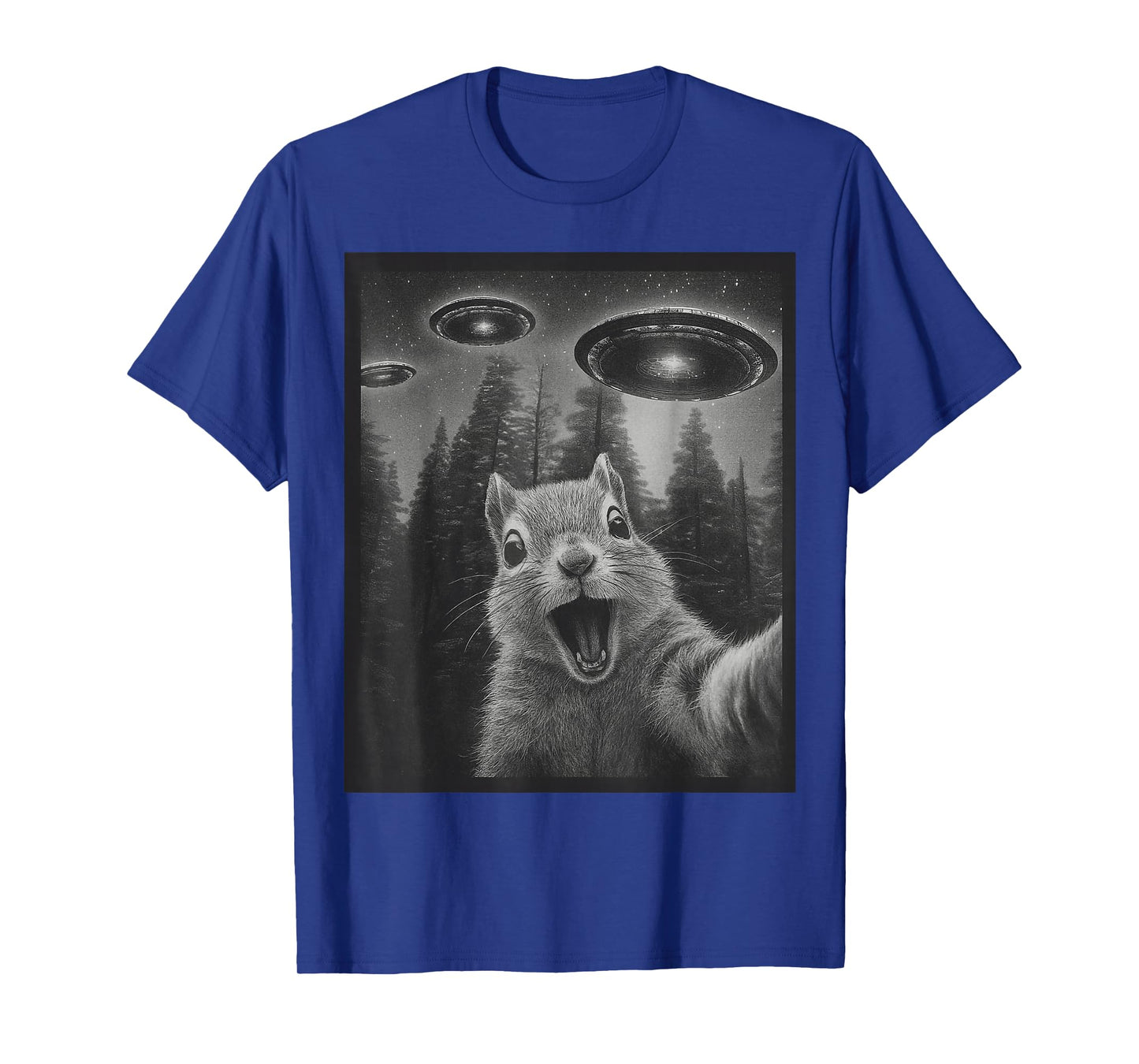 Funny Squirrel Selfie Alien UFO Gifts for Men Women Boy Kid T-Shirt
