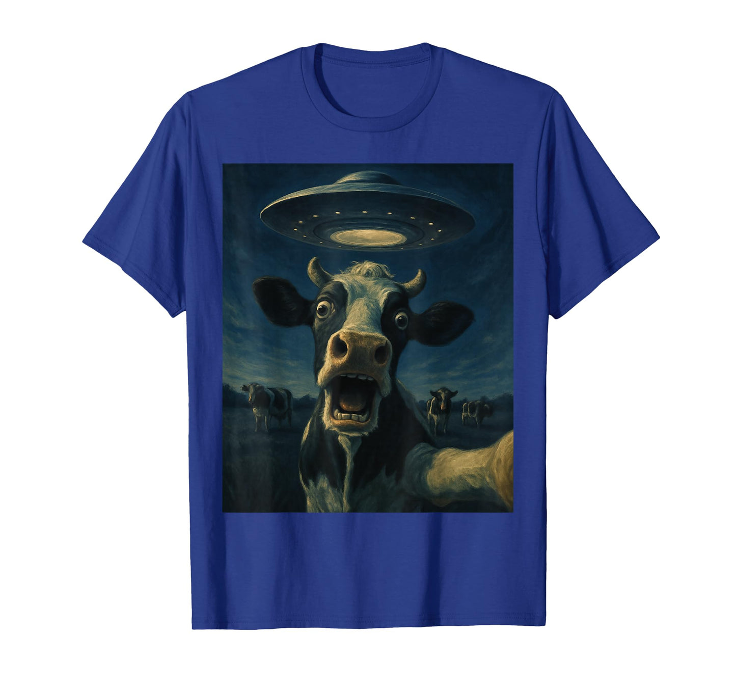 Funny Cow Selfie With Alien UFO Funny Cow For Men Women Kid T-Shirt