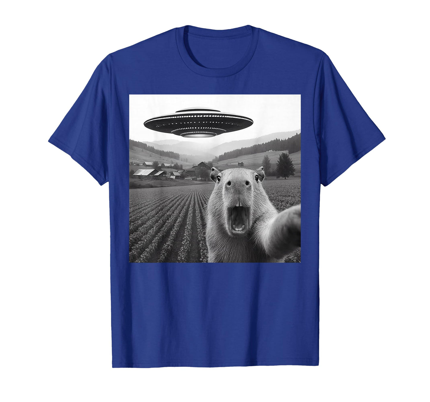 Capybara Selfie with Alien Funny Capybaras Men Women Kid T-Shirt
